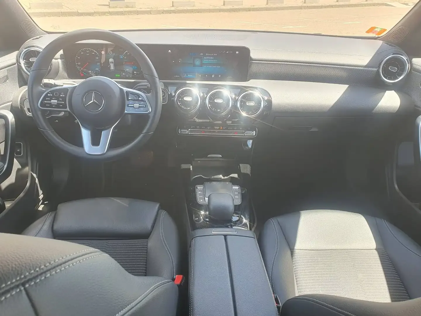 Mercedes CLA 250 e Shooting Brake, fotografía 10